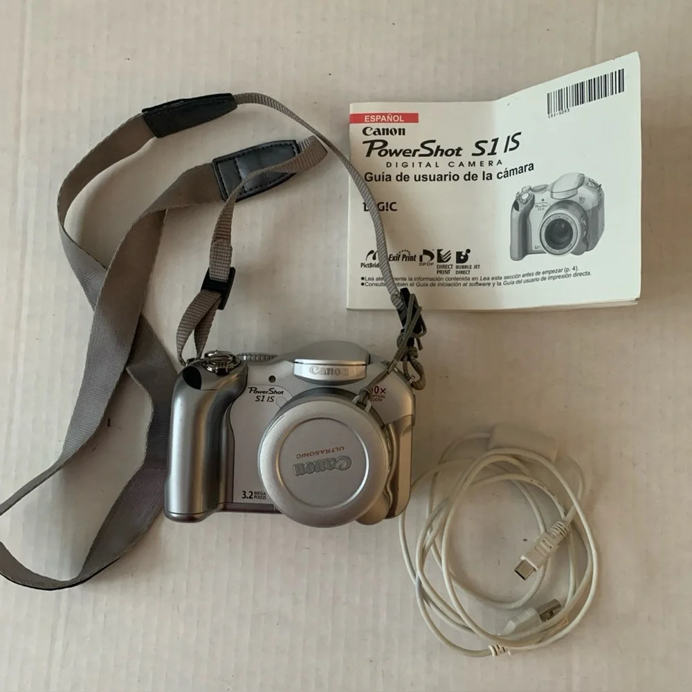 Canon PowerShot S1 IS Silver 3.2MP Digital Camera With CF Card slot UNTESTED